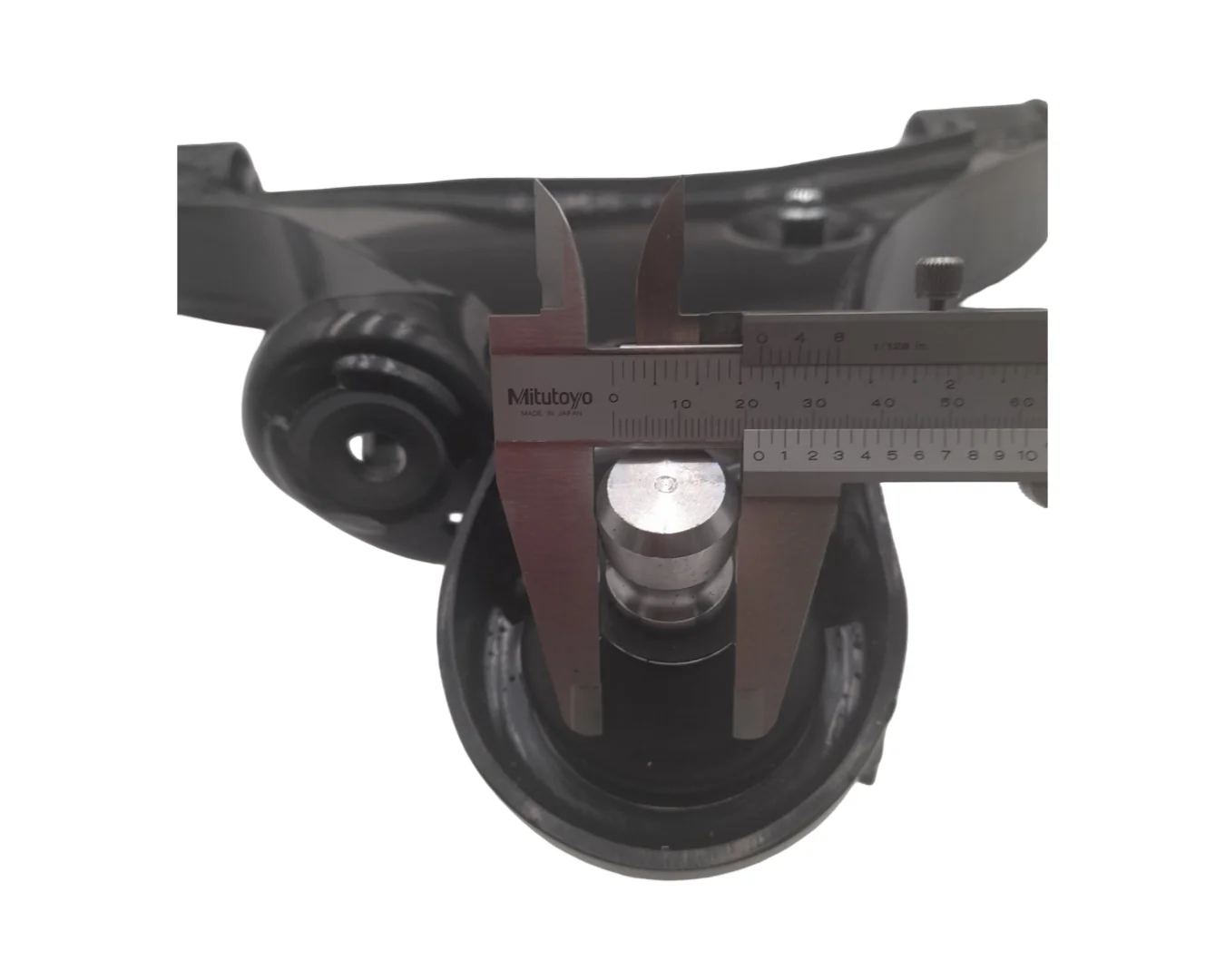 Front Right Lower Control Arm for Nissan Navara D40 Pathfinder R51 2.5L 3.0L 4.0 - Image 5