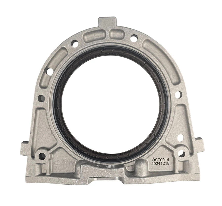 Rear Main Oil Seal With Housing for Holden Colorado, Colorado 7 2.5L LVN LKN 2.8L LWH LWN